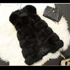 Fashionable Faux Fur Vest